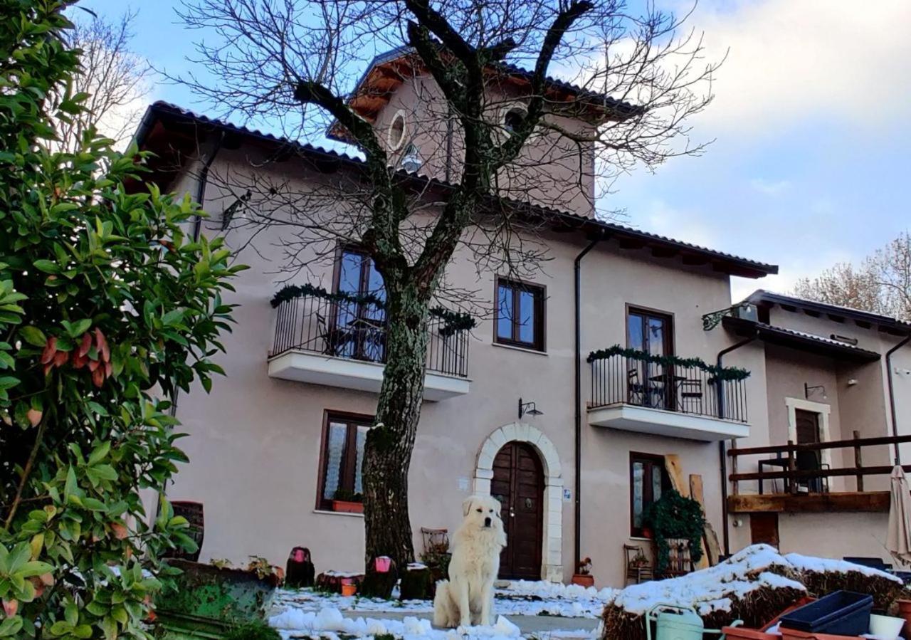 "Il Casaletto" Agriturismo Moderno, Vista Panoramica E Cibo Spettacolare- Scurcola Marsicana Екстер'єр фото